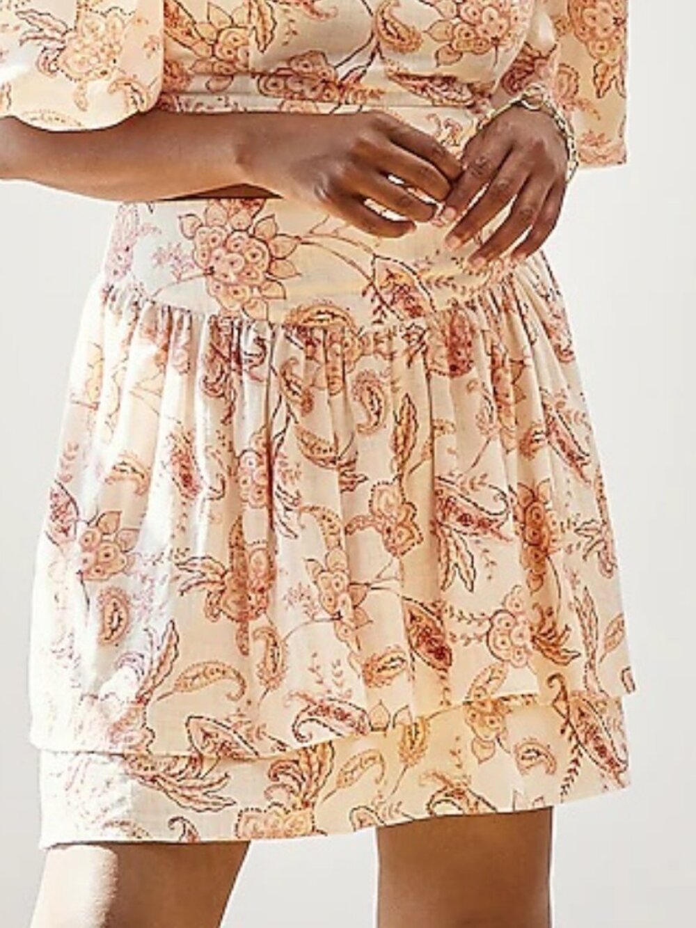 Express Pink Linen-Blend Printed Tiered Ruffle Mini Skirt SZ 8